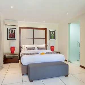 https://asrina-villas-seminyak.ubudhotelsnow.com
